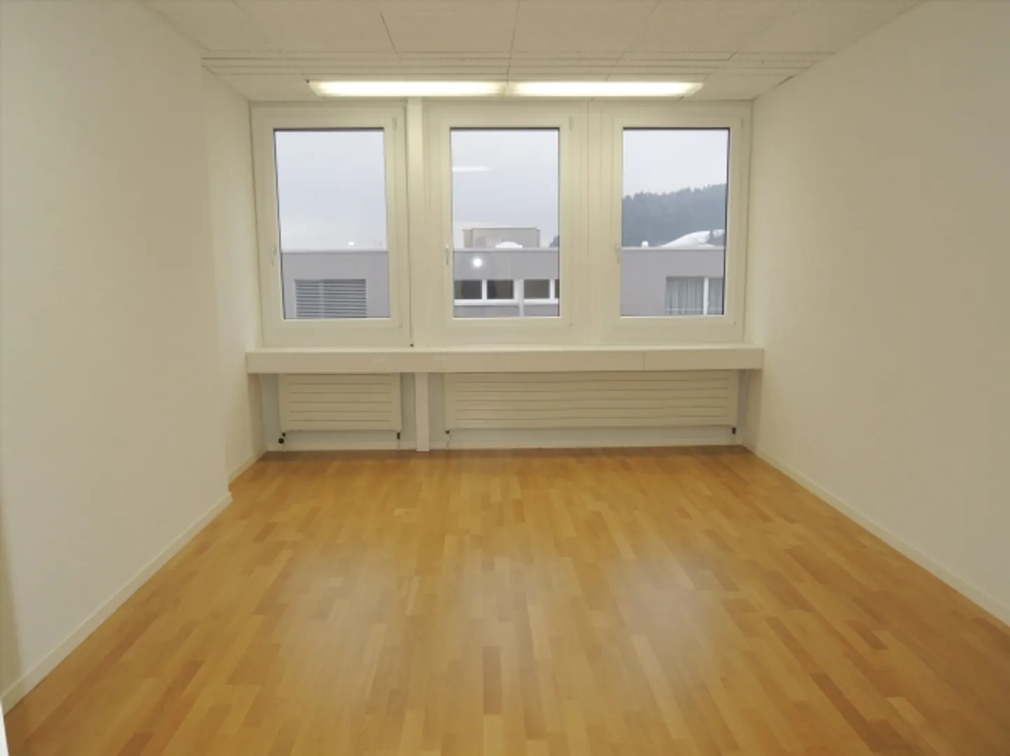 Espace Commercial avec Ascenseur - Photo 1 sur 1