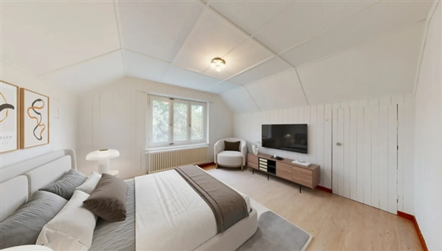 Renovated 5.5 Room Single-Family House with Private Forest! A True Gem for Connoisseurs and Nature Lovers - Photo 6 of 13