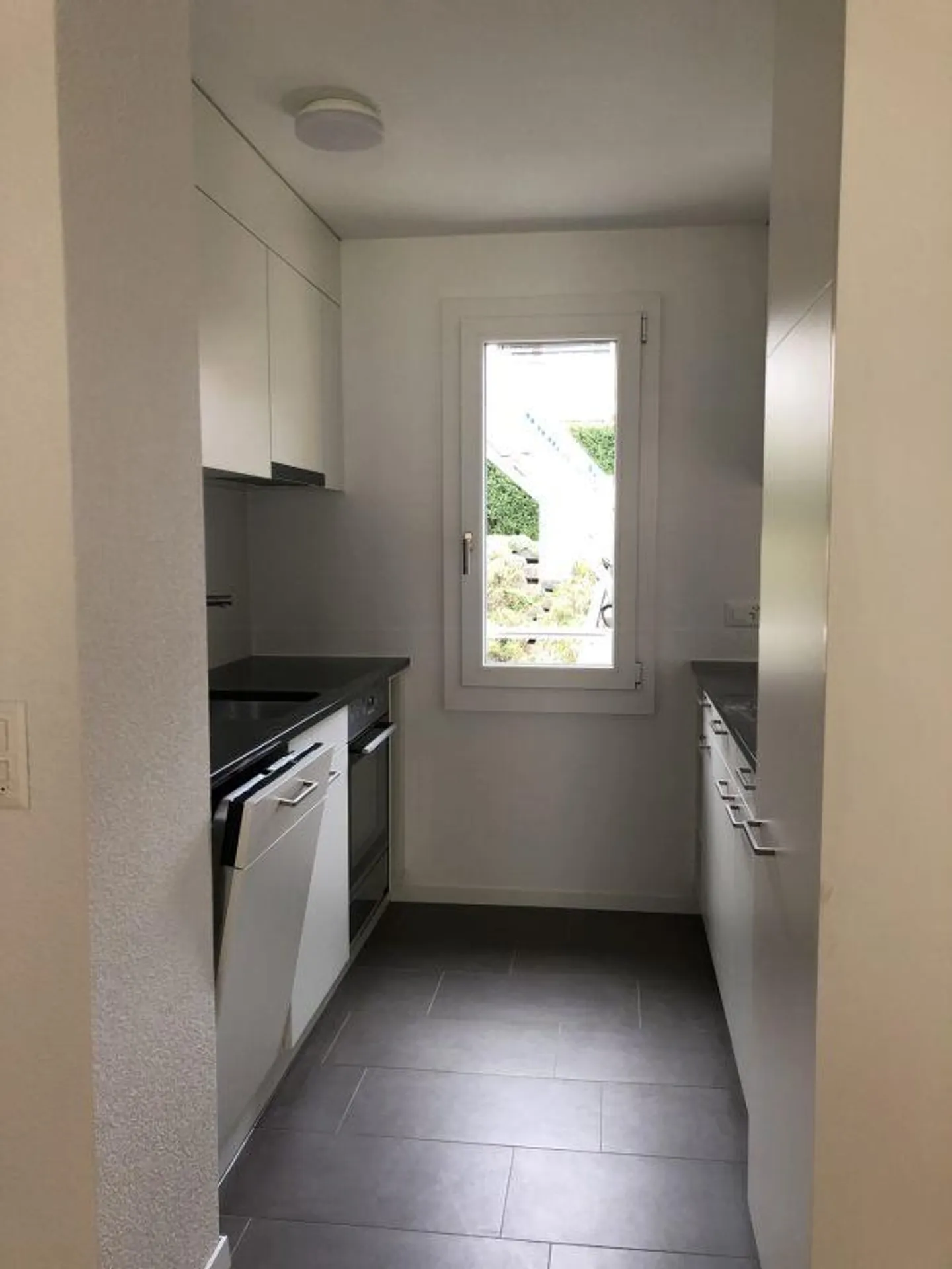 Renovated Apartment in Zollikofen - Photo 4 of 8