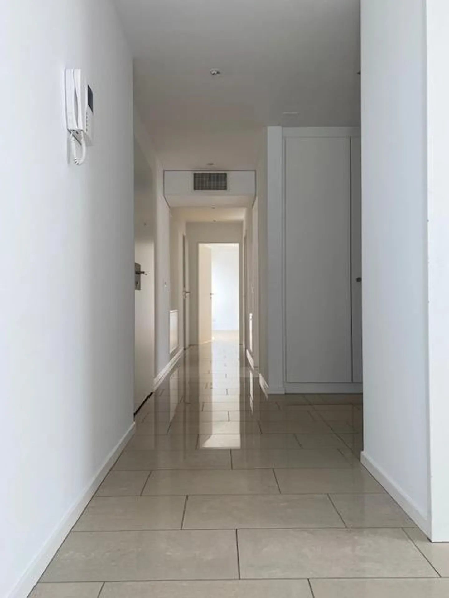 Appartement spacieux de 4,5 pièces de 150 m² à Paradiso - Photo 5 sur 8