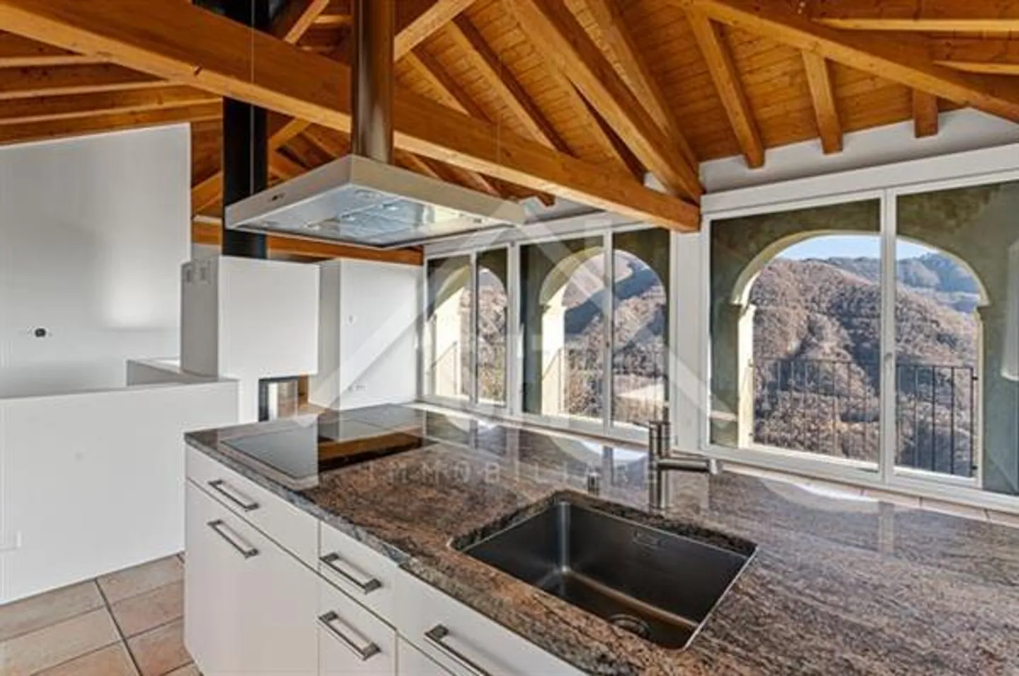 Capriasca: House with 6.5 rooms - Photo 7 of 13