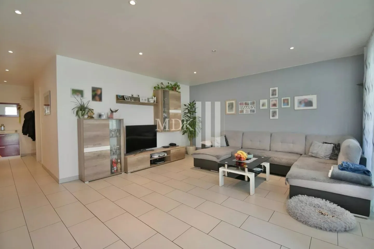 Charming Ground Floor Apartment - Photo 1 of 12