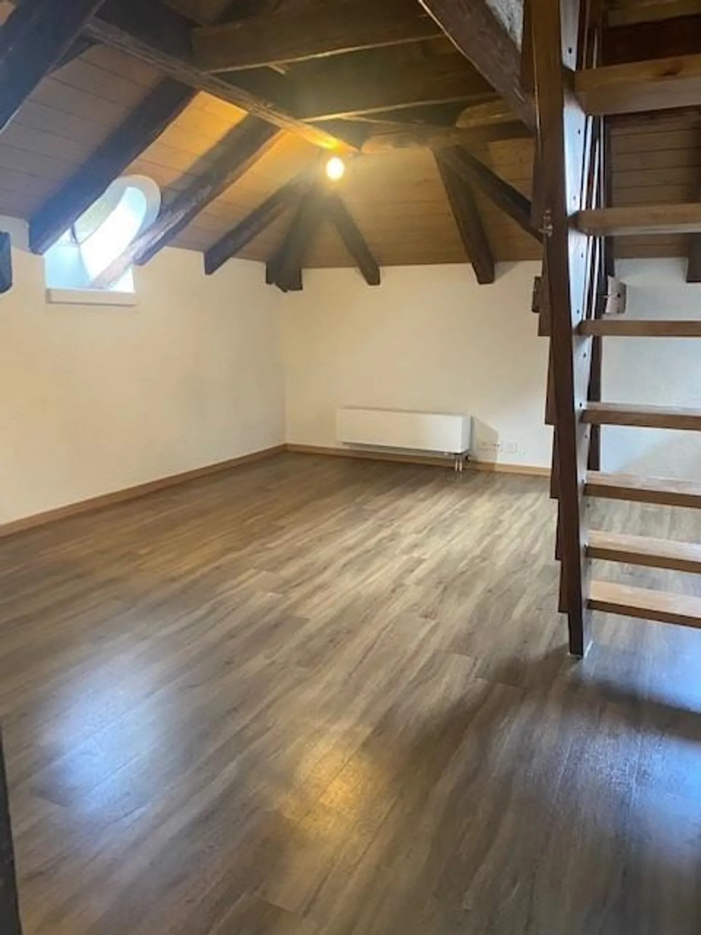Incantevole appartamento mansardato in città! - Foto 8 di 9