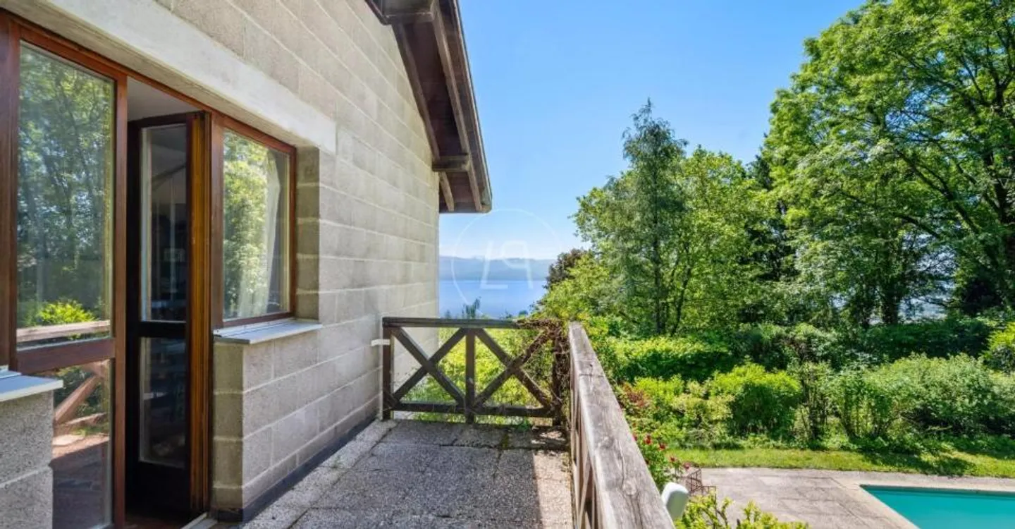Beautiful family home with pool near Rolle - Photo 11 of 11