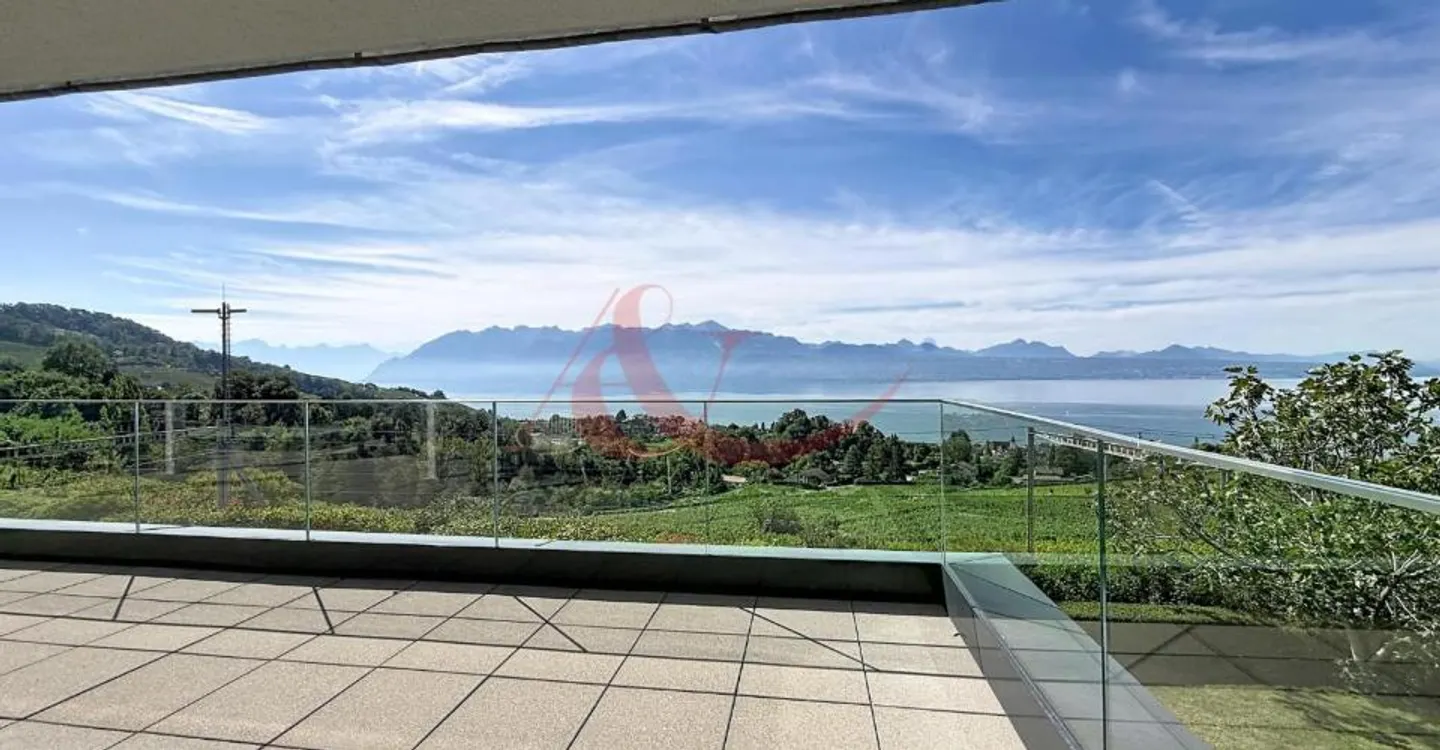Villa moderna con vista lago - Foto 12 di 13
