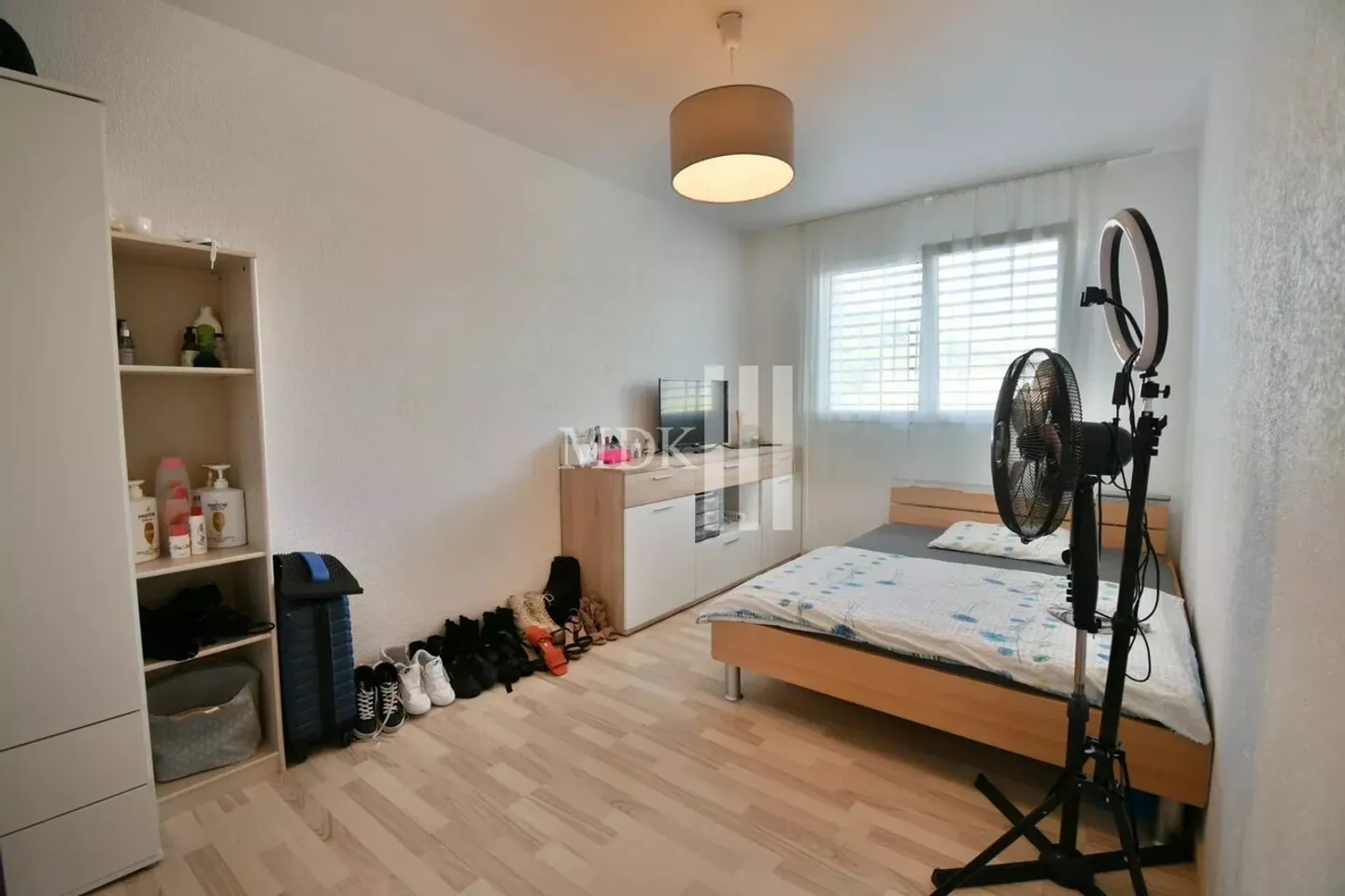 Charming Ground Floor Apartment - Photo 9 of 12