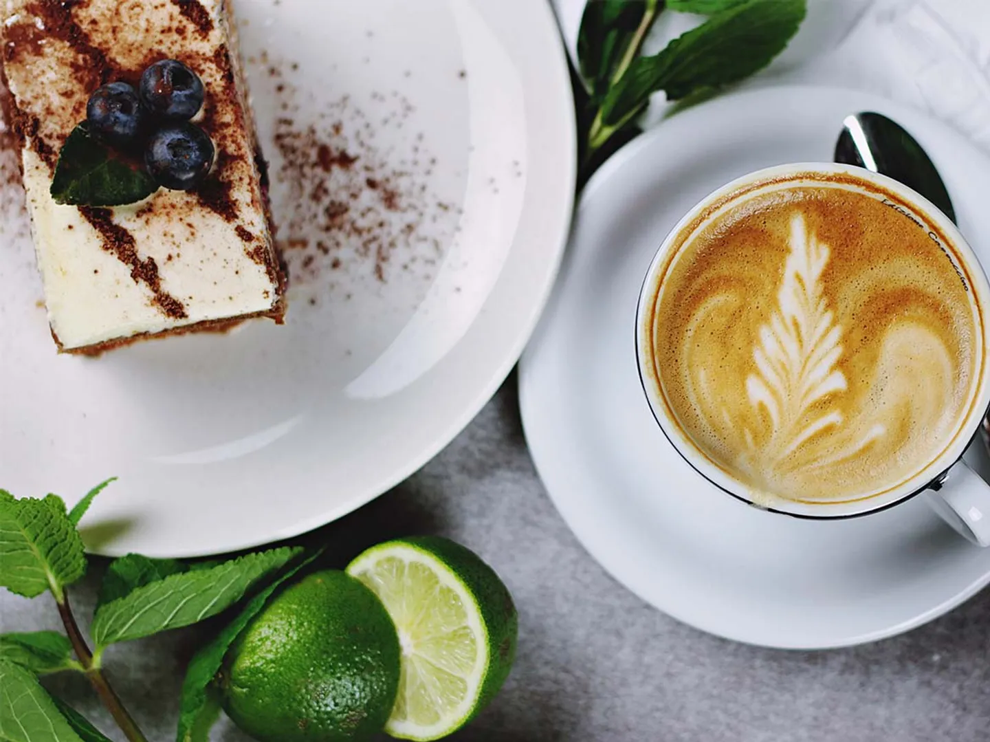 Charmant bar à café à Neuchâtel - Photo 1 sur 1