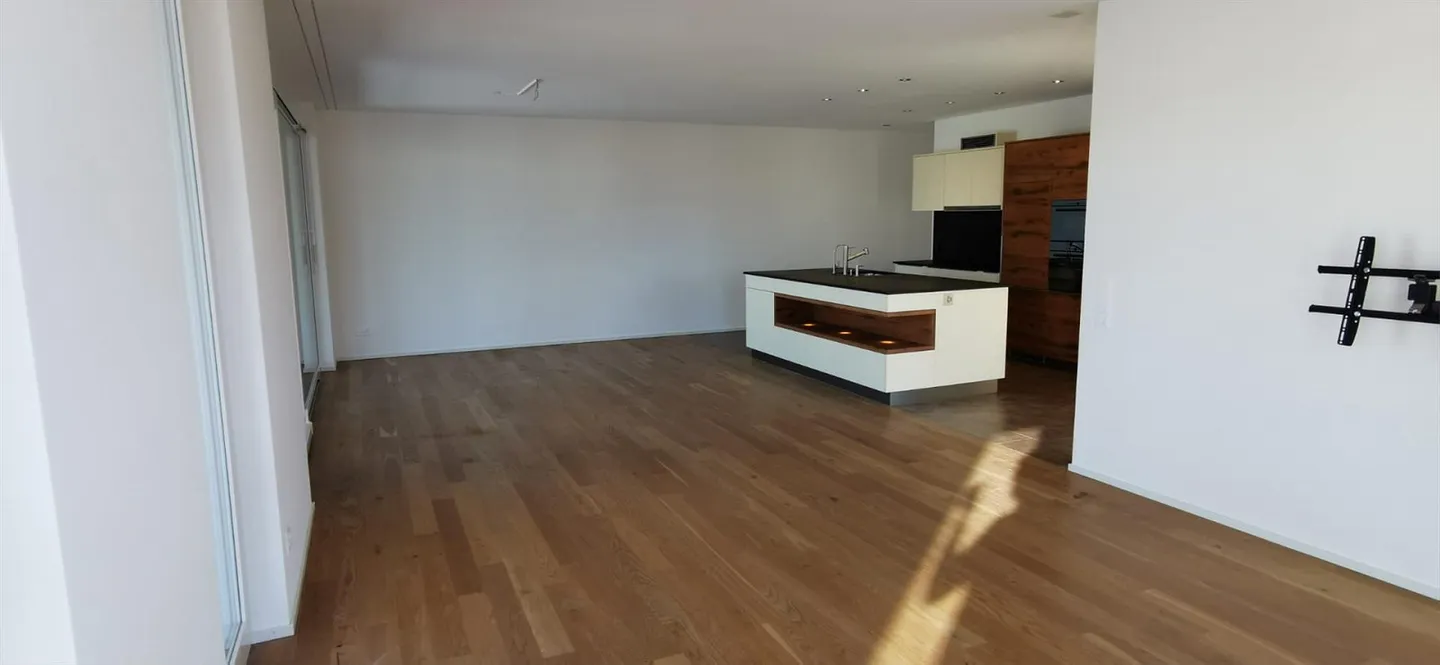 Appartamento lussuoso di 3,5 stanze - Foto 4 di 13