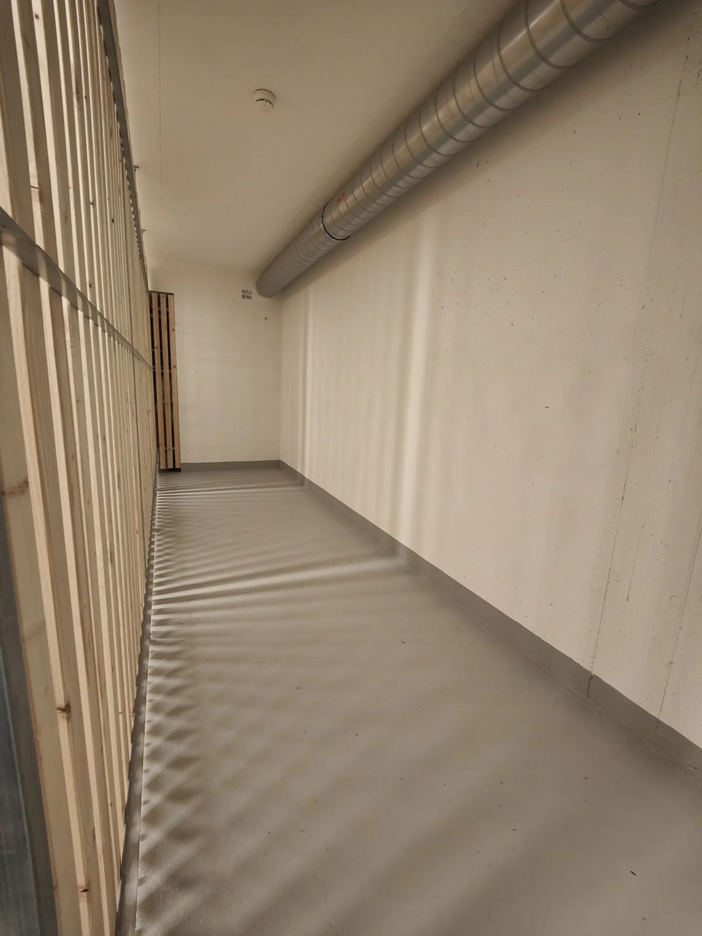 Magazzino 9,8 m2 in affitto a Zurigo Oerlikon (DISPONIBILE DA AGOSTO 2026) - Foto 6 di 9
