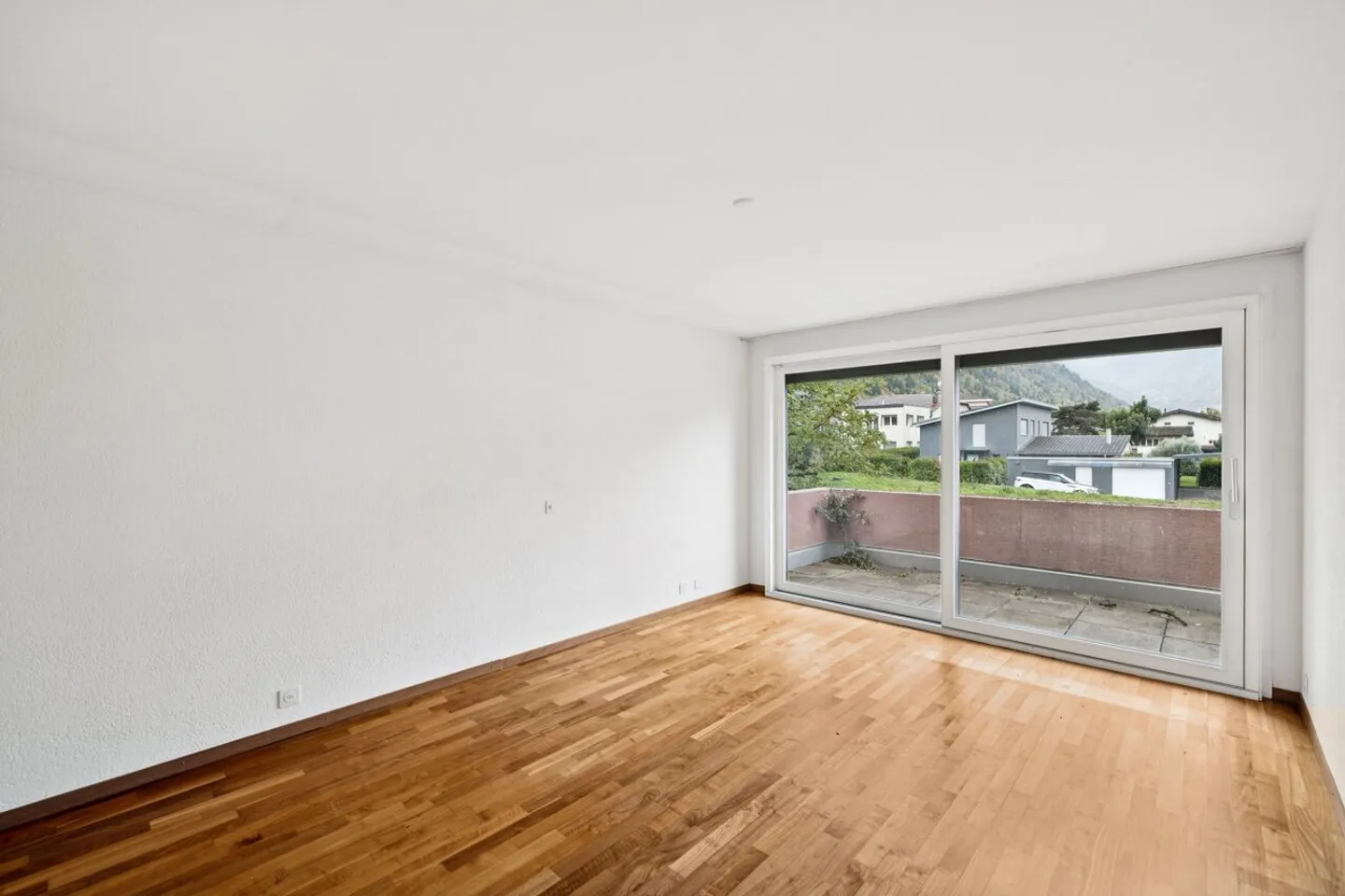 Appartement 2.5 pièces - Photo 3 sur 8