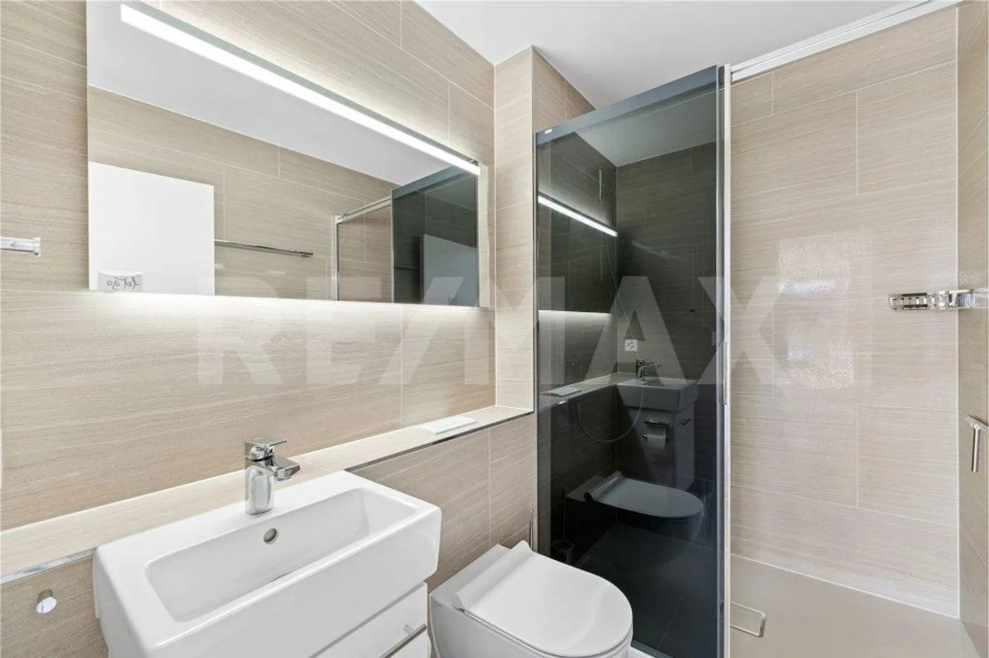 Appartement Attique Luxueux - Photo 3 sur 12