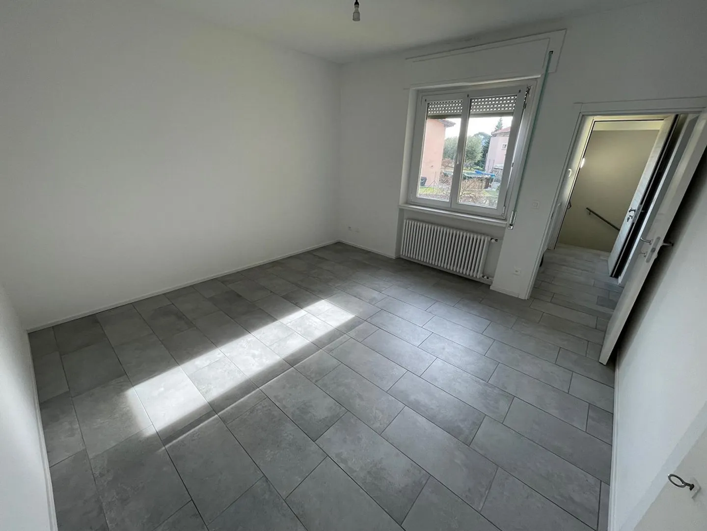 APPARTEMENTS 2.5 ET 3.5 COMPLÈTEMENT RÉNOVÉS À MORBIO INFER - Photo 7 sur 10