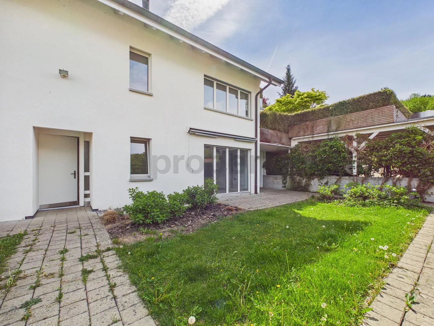 Charmant Appartement au Rez-de-Chaussée - Photo 1 sur 12
