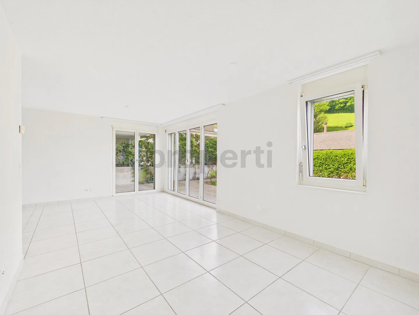 Charmant Appartement au Rez-de-Chaussée - Photo 5 sur 12