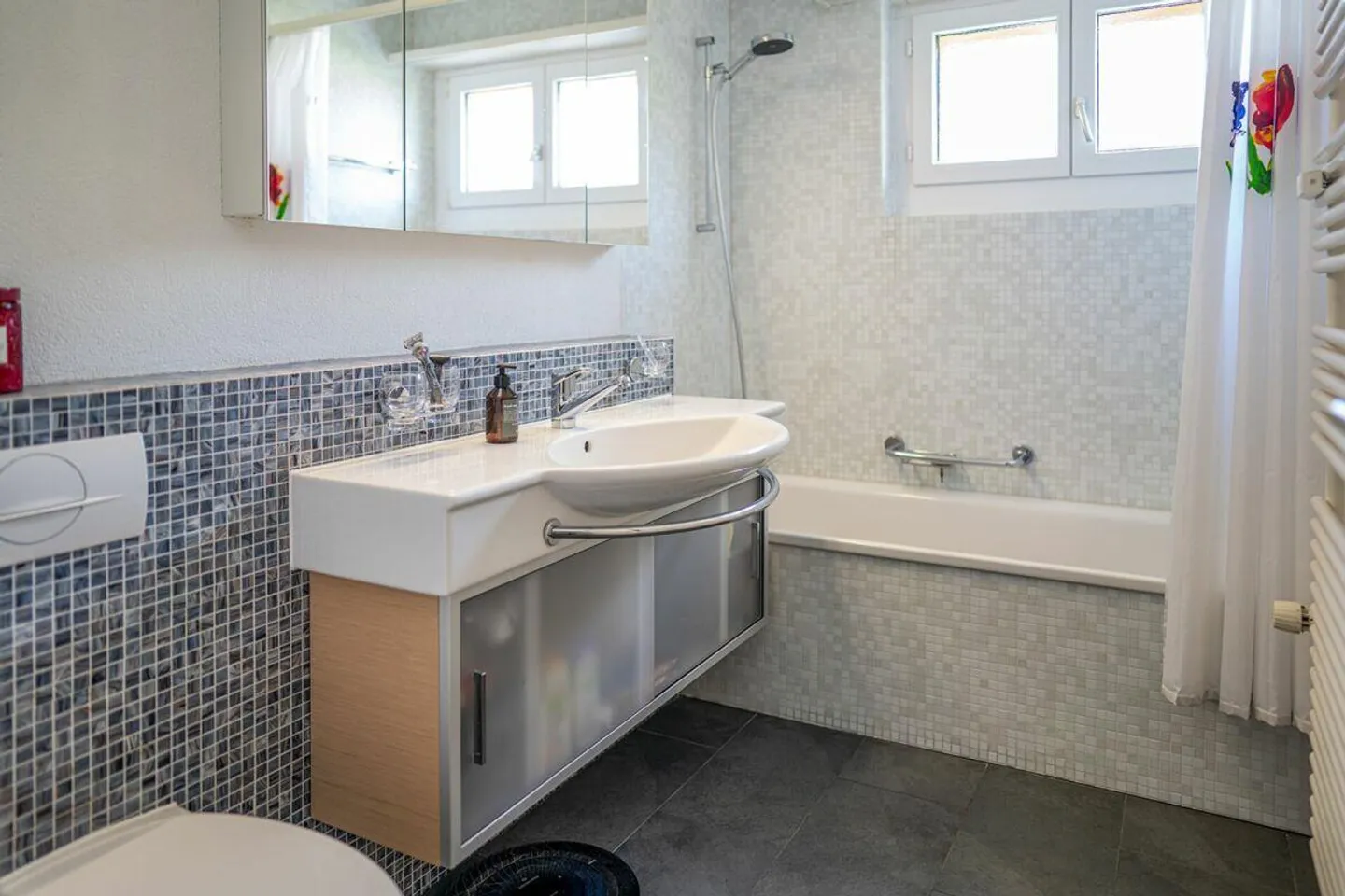 Charmante Wohnung mit Seesicht - Foto 8 von 13