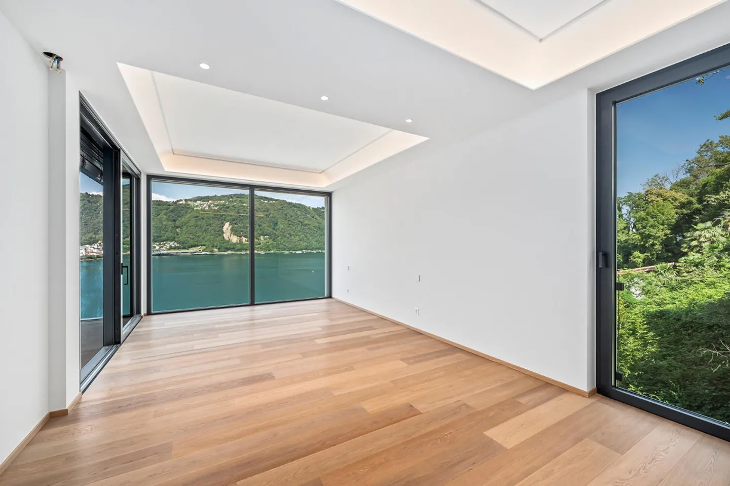 Appartamento di Lusso con Vista Lago - Foto 9 di 11