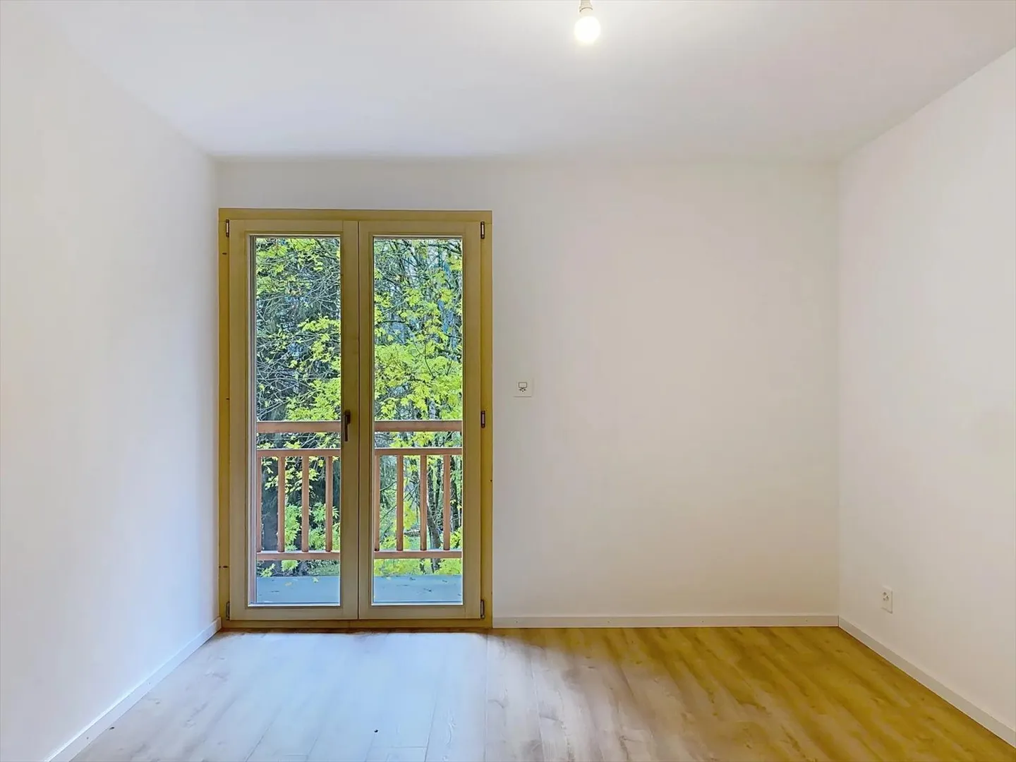 Spacious Family Apartment, Absolutely New! - Photo 8 of 13