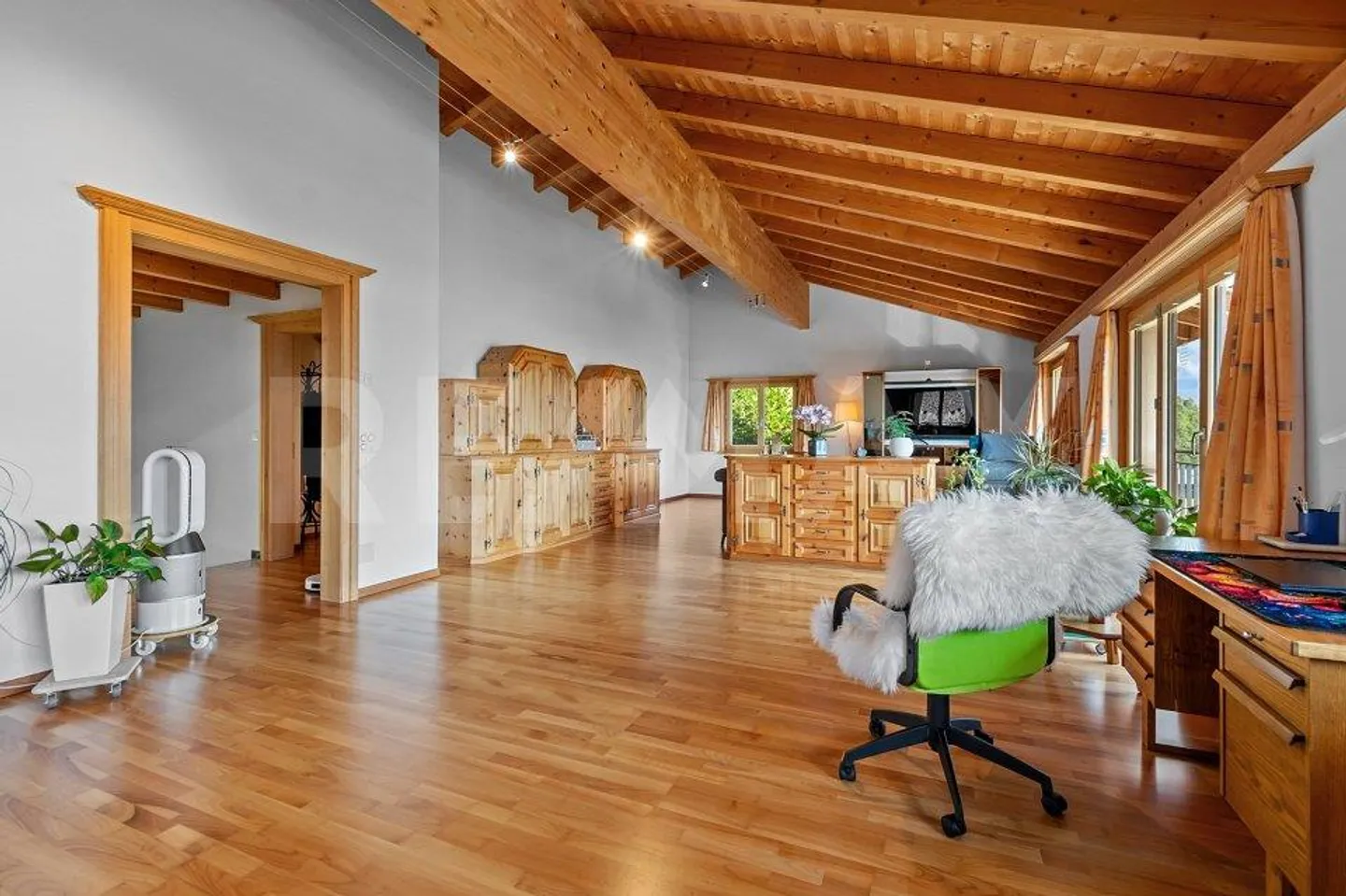 Maison multifamiliale avec vue imprenable à Mastrils - Photo 3 sur 13