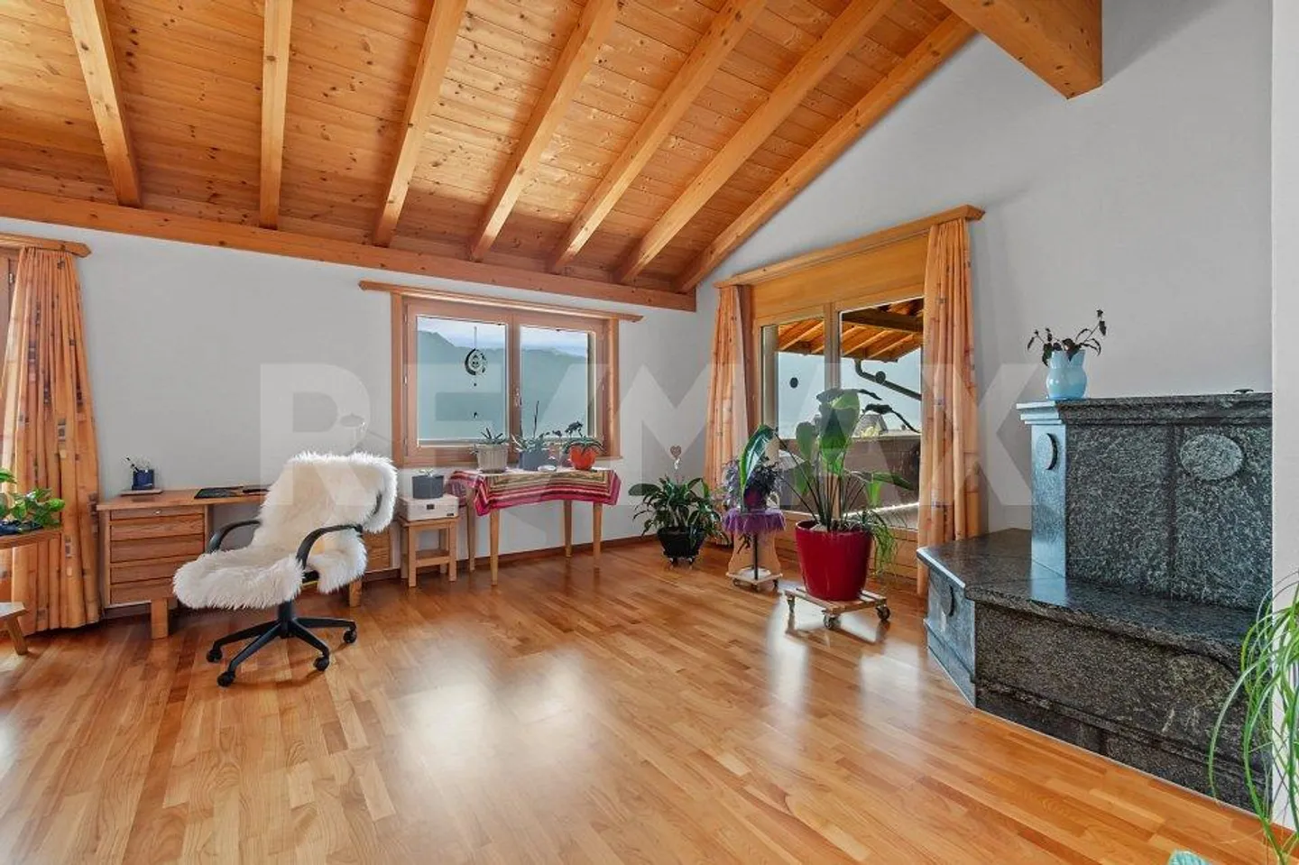 Maison multifamiliale avec vue imprenable à Mastrils - Photo 2 sur 13