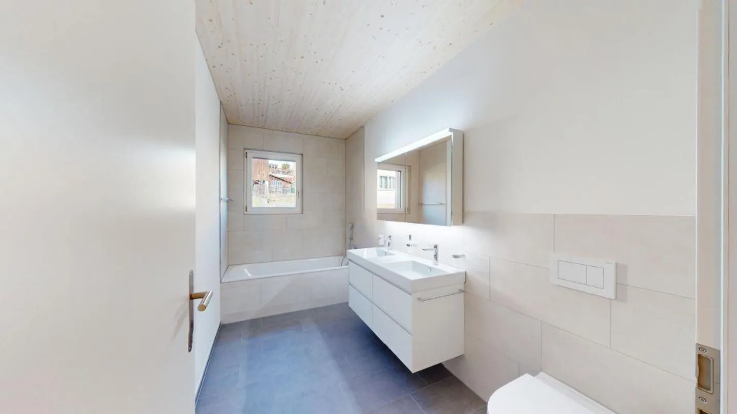 SPAZIOSO | STILOSO CON CARATTERE | GIOIA DI VIVERE GARANTITA - Foto 5 di 12