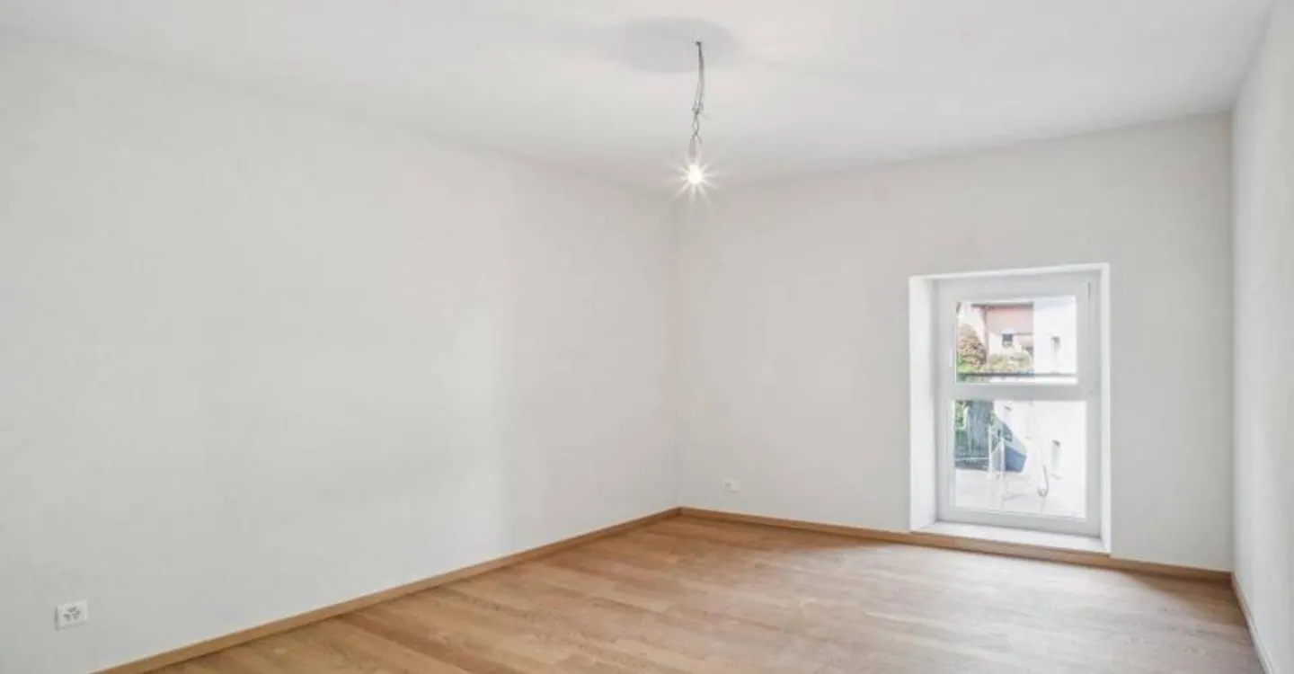 Opportunità rara: edificio di 4 unità con carattere - Foto 7 di 12