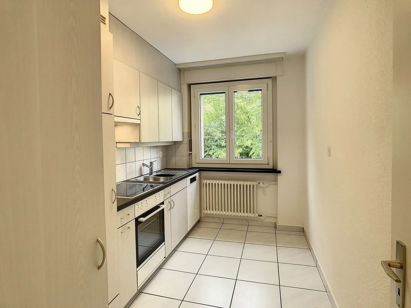 Charmant logement de 3.5 pièces au coeur de Fribourg - Photo 2 sur 13