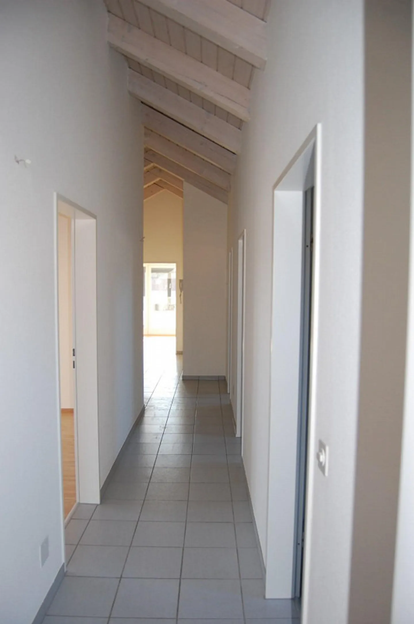 Appartamento mansardato affascinante con 155 m² di superficie abitabile - Foto 3 di 10