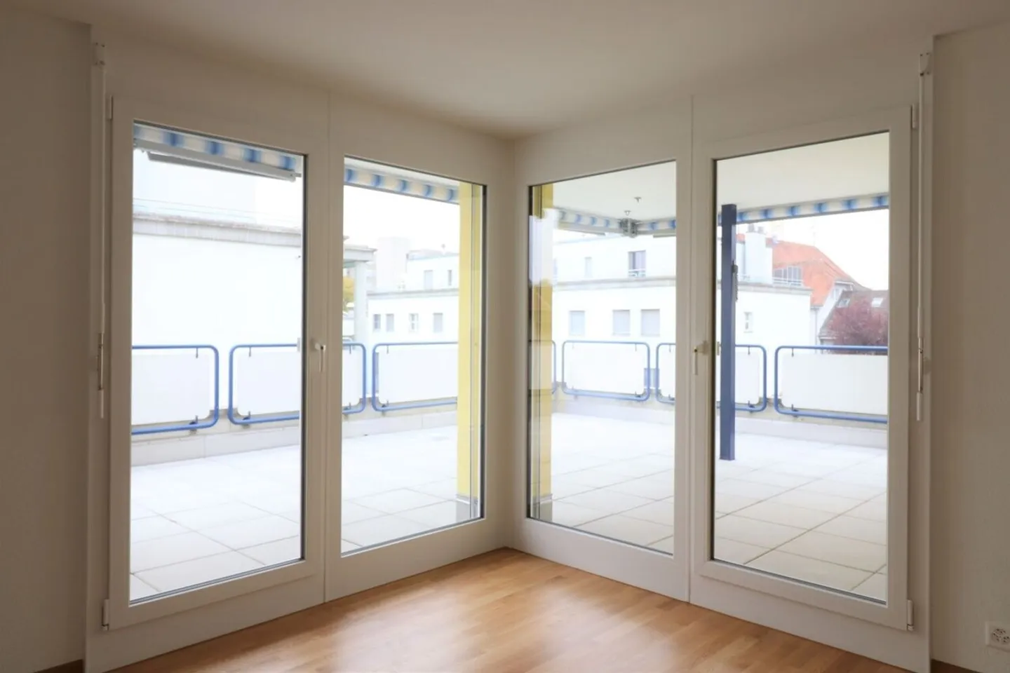 Elegante attico 5 locali - Foto 4 di 11