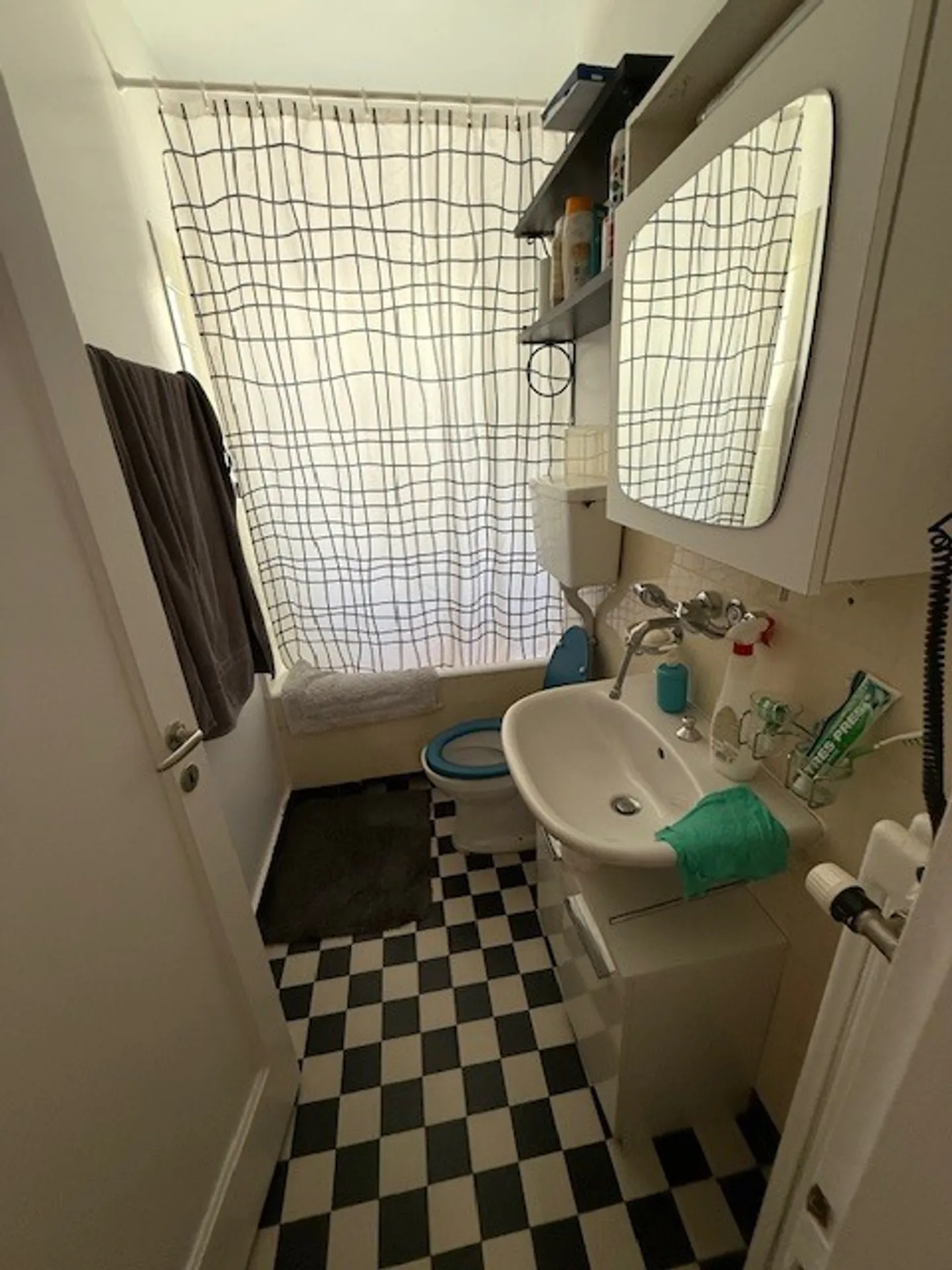 For rent - 4.5 room apartment of 84m2 - Av. Victor-Ruffy 31 - 1012 Lausanne - Photo 10 of 12