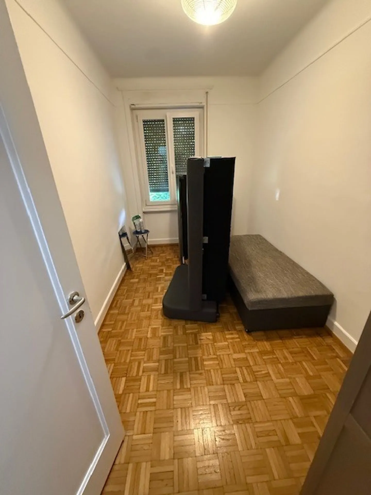 For rent - 4.5 room apartment of 84m2 - Av. Victor-Ruffy 31 - 1012 Lausanne - Photo 11 of 12