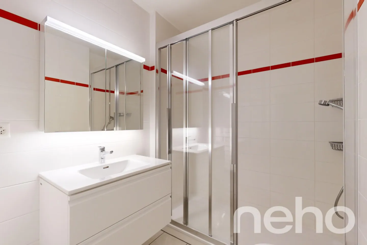 Ampio duplex familiare con terrazze, vicino alla natura - Foto 7 di 12