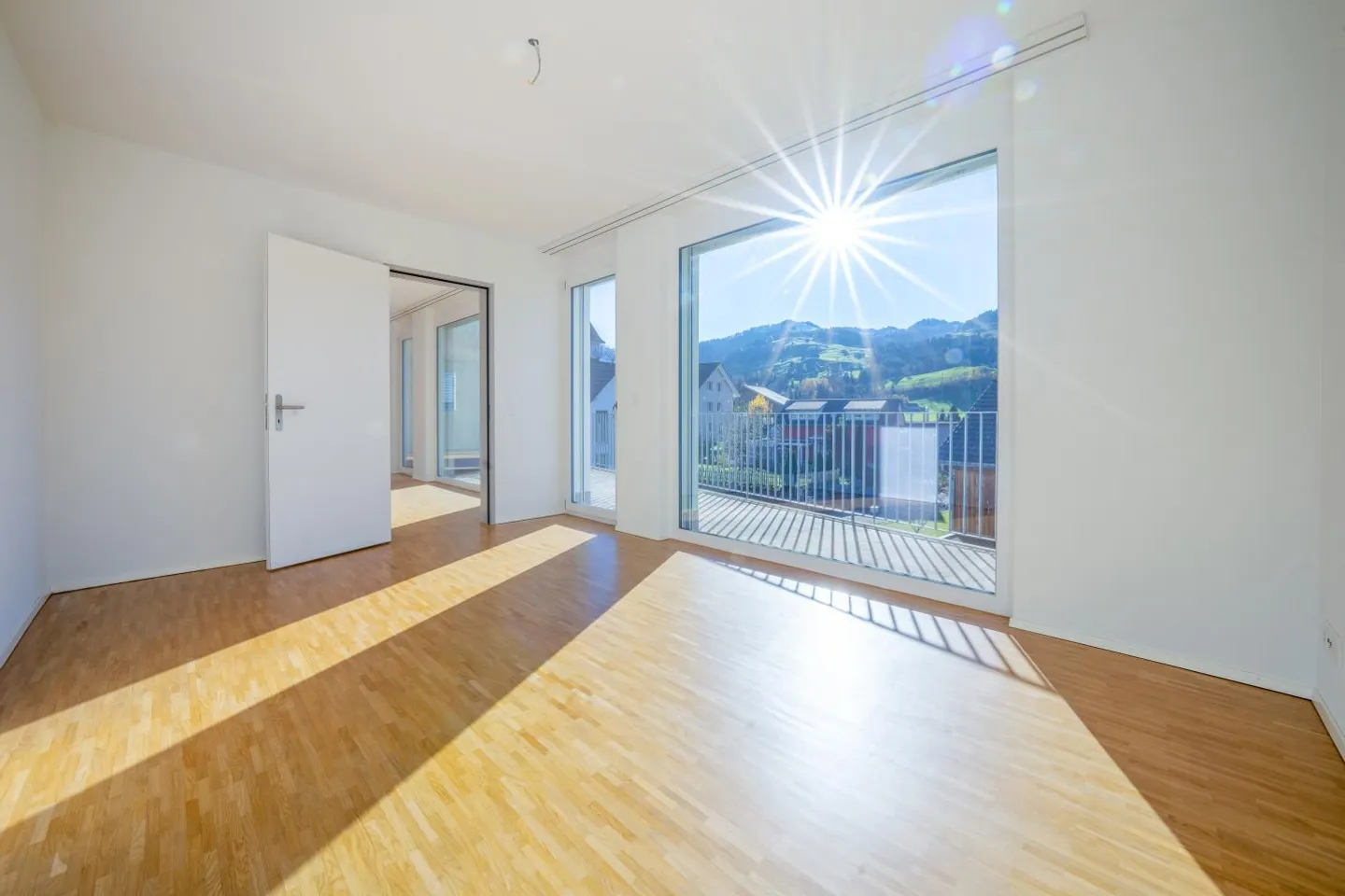 Modern Multi-Family House with 3 Apartments - Photo 5 of 7