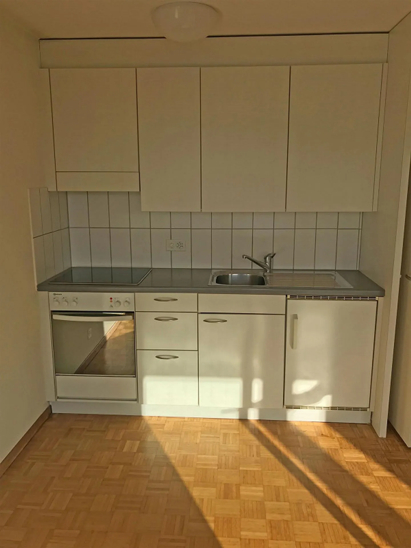 Grosszügige Wohnung mit Stadtblick - Foto 6 von 8