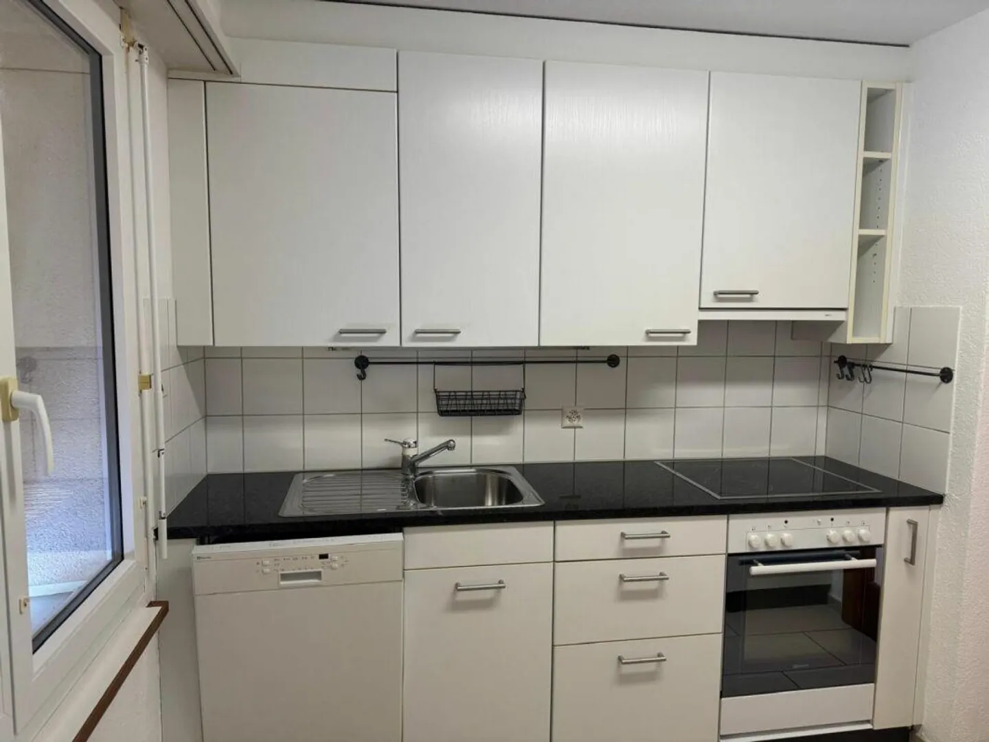 Appartamento 3 camere piacevole - Foto 2 di 13