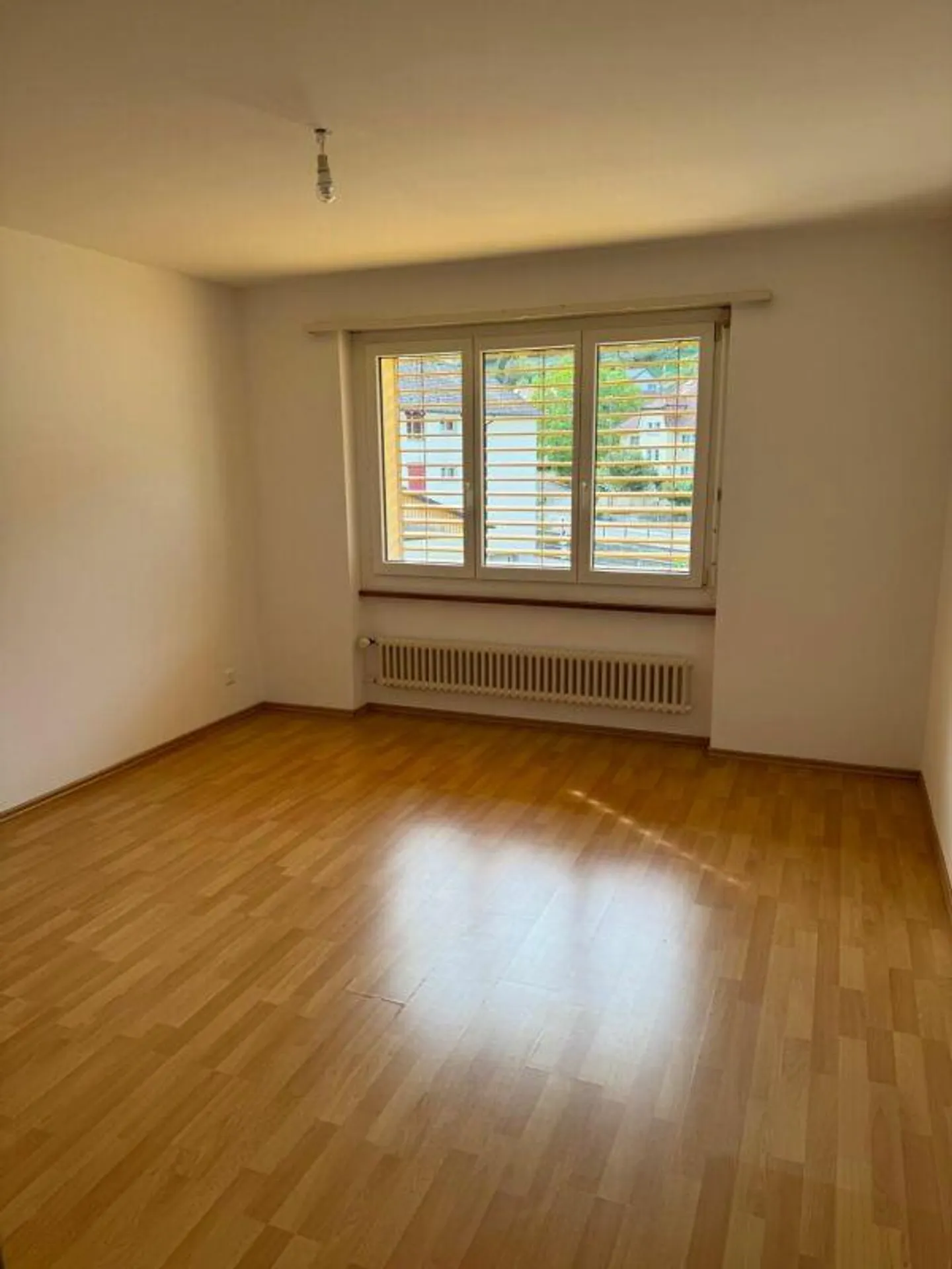 Appartamento 3 camere piacevole - Foto 6 di 13