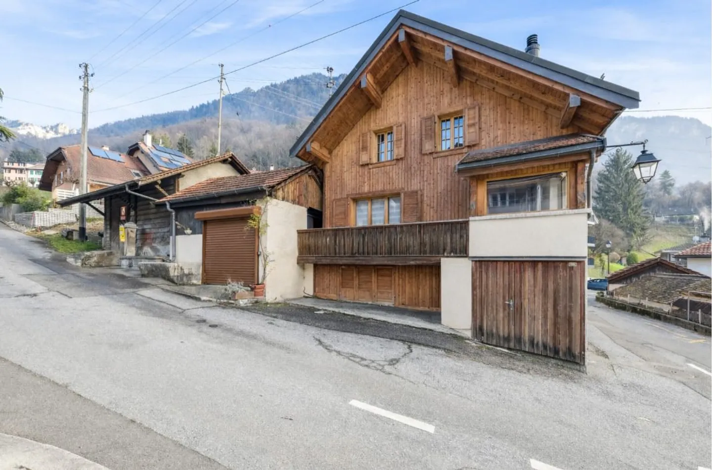 Maison de village charmante - Photo 2 sur 10