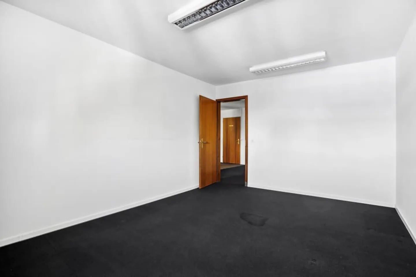 Bureaux au Centre de Lausanne - Photo 3 sur 5