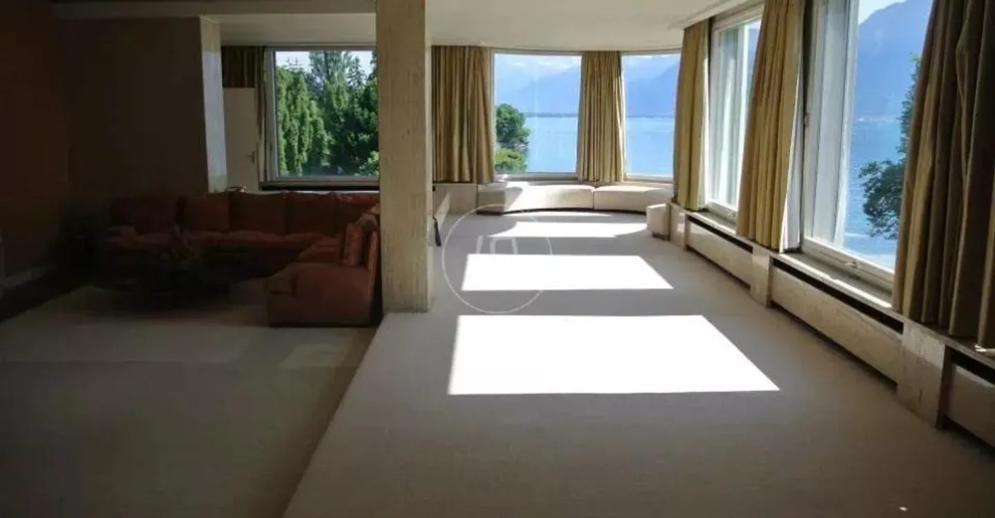 Außergewöhnliches Anwesen am Wasser in der Nähe von Montreux - Foto 10 von 13
