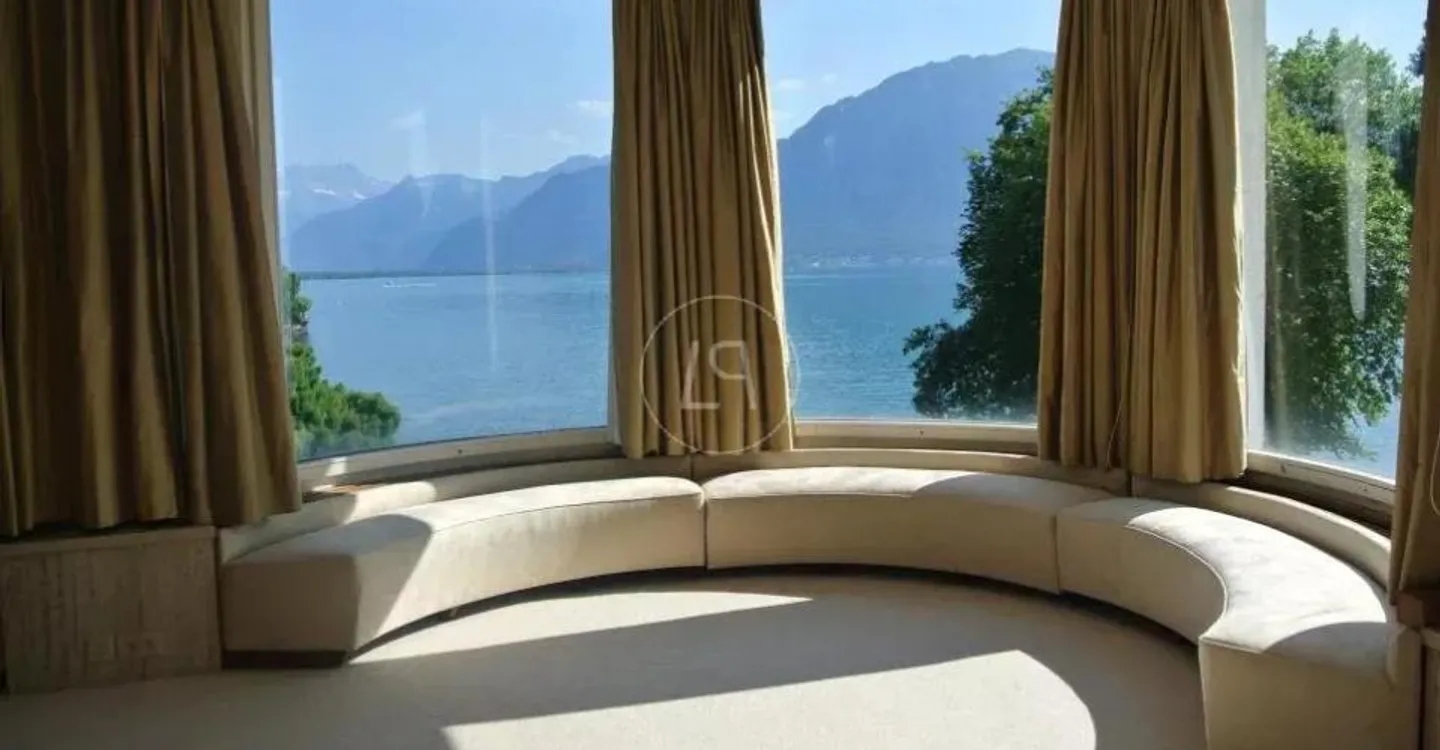 Außergewöhnliches Anwesen am Wasser in der Nähe von Montreux - Foto 9 von 13