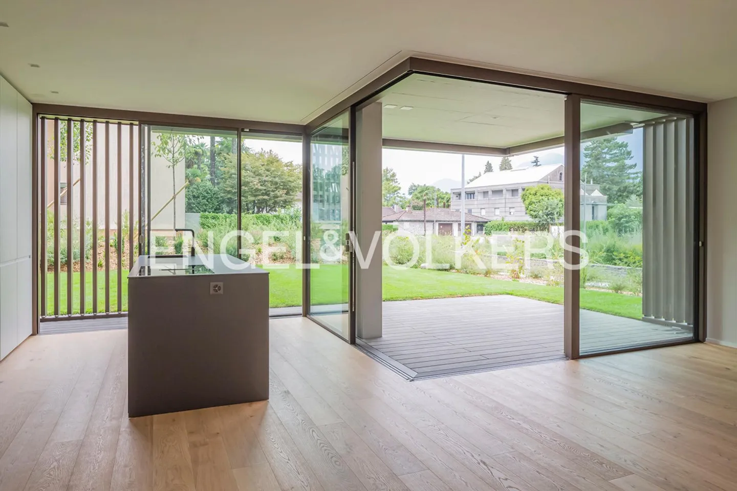 Res. Serolido: Nuovo appartamento con giardino (27) - Foto 1 di 9