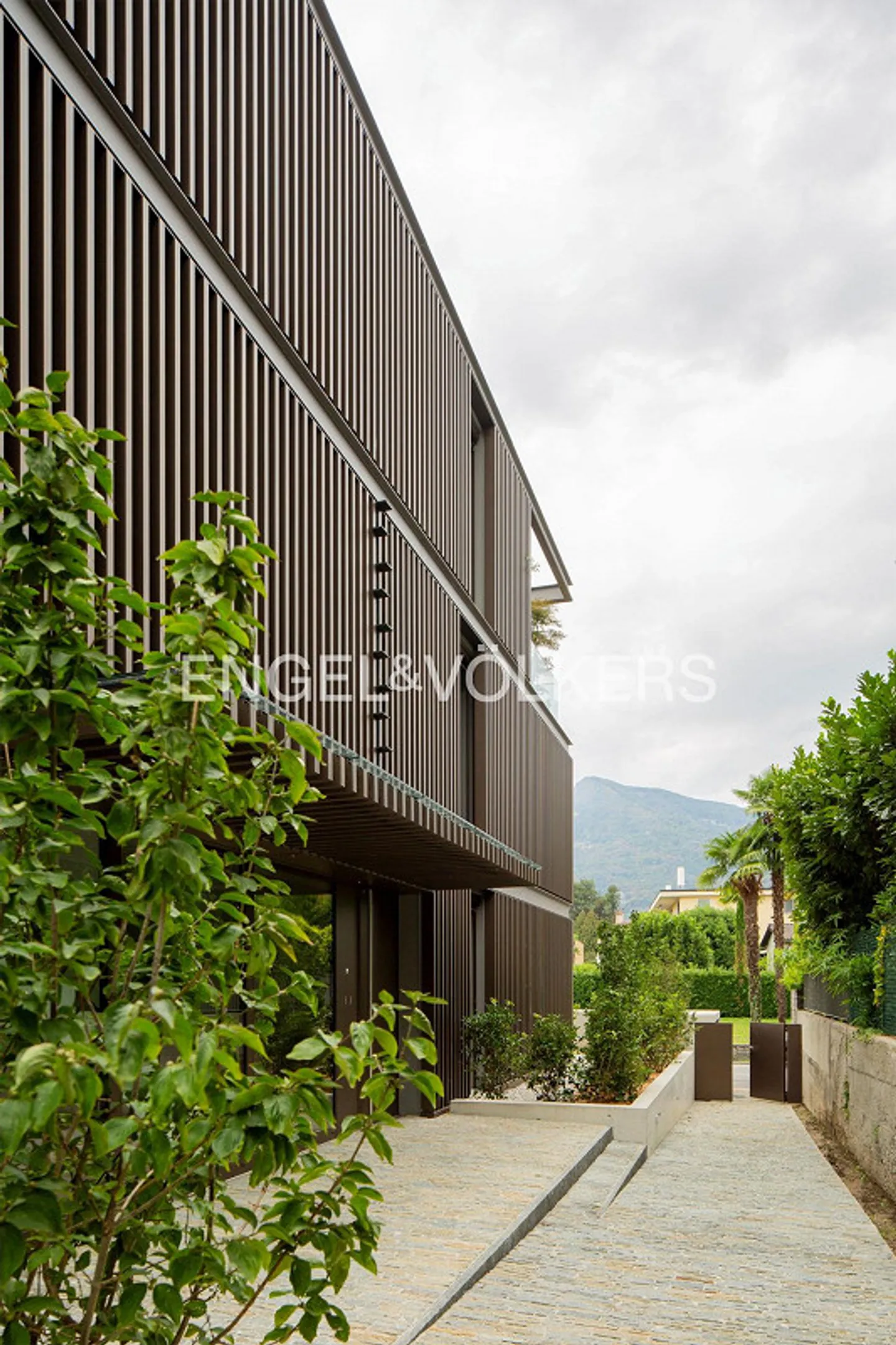 Res. Serolido: Nuovo appartamento con giardino (27) - Foto 9 di 9