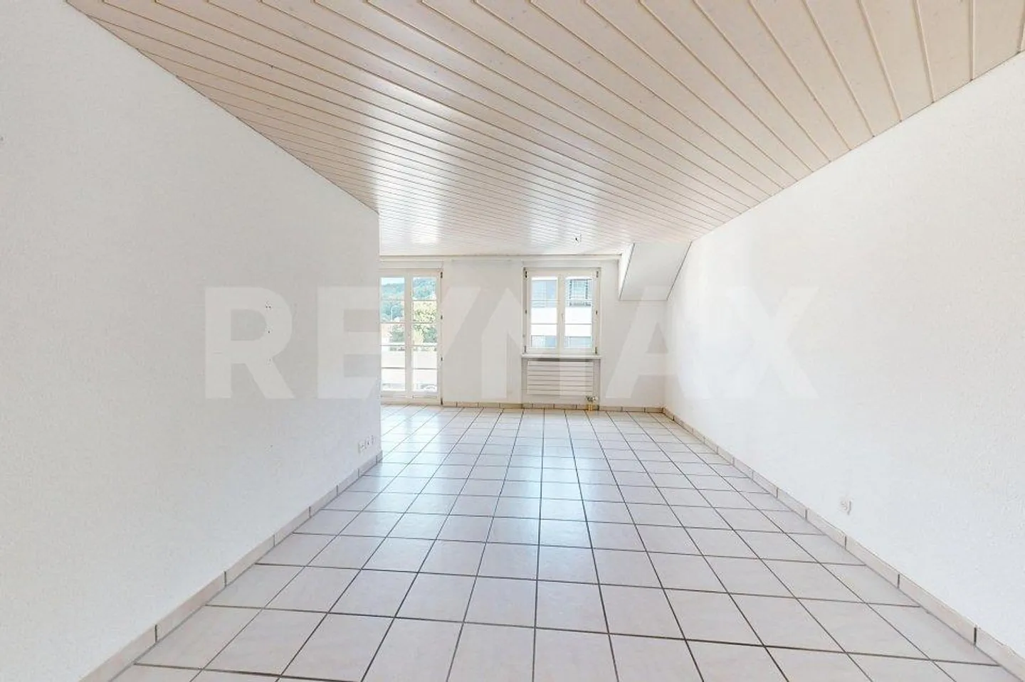 Appartamento 4.5 stanze - Foto 3 di 13