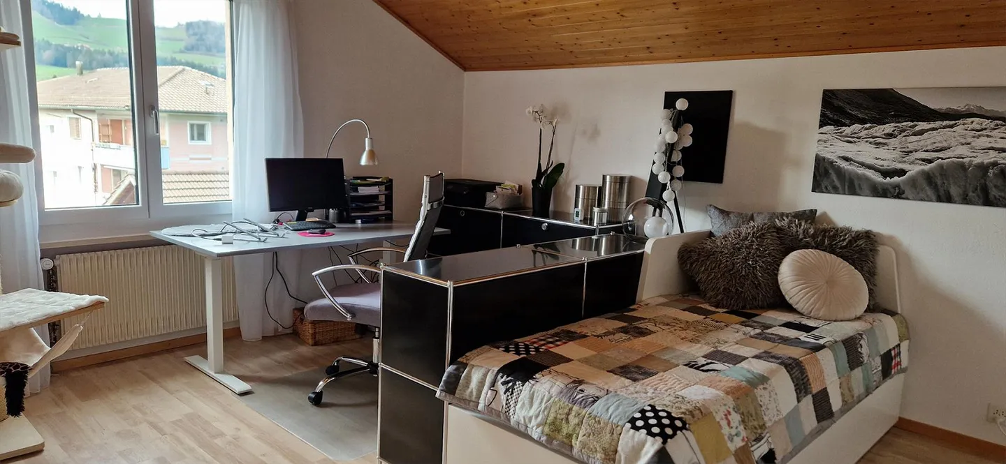 Sous-location : appartement de 3,5 pièces avec vue dégagée sur la montagne et la plaine - Photo 5 sur 15