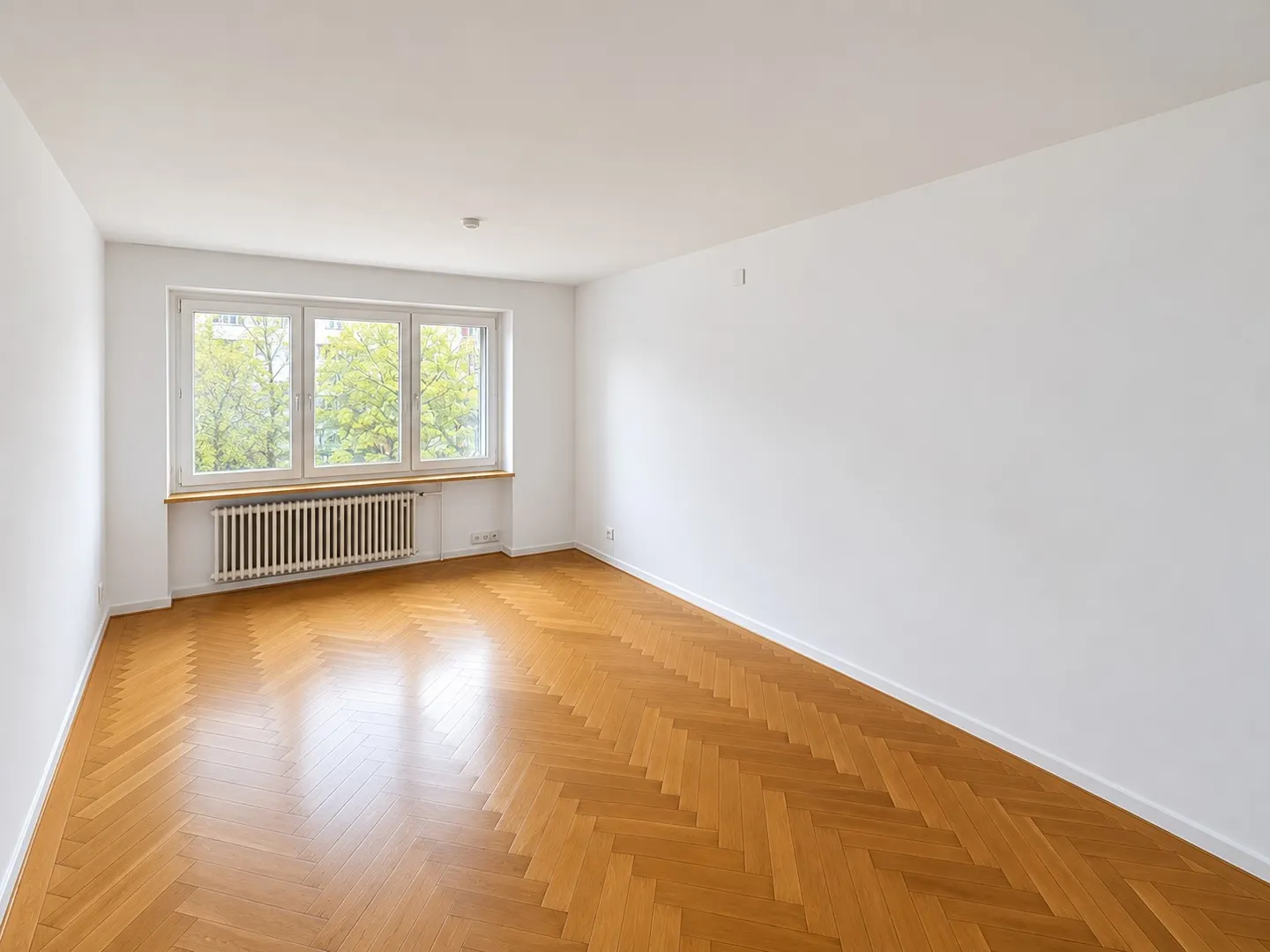 Spacious 5-room apartment in a central location in Zurich - Photo 7 of 12