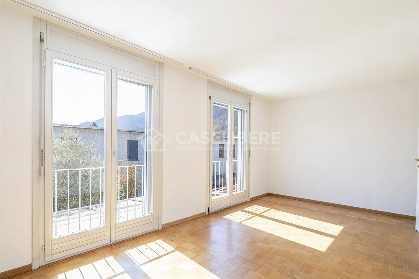 REIHENHAUS MIT GARTEN MIT 5,5 ZIMMERN IN BEDANO - Foto 13 von 18