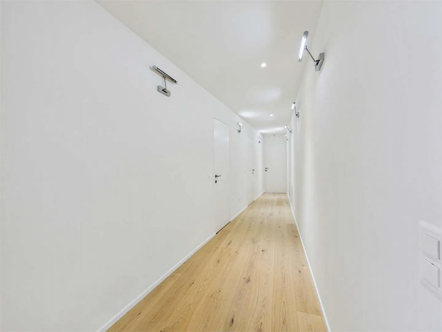 Villa lumineuse de 5,5 pièces avec vue sur le lac - Photo 8 sur 13