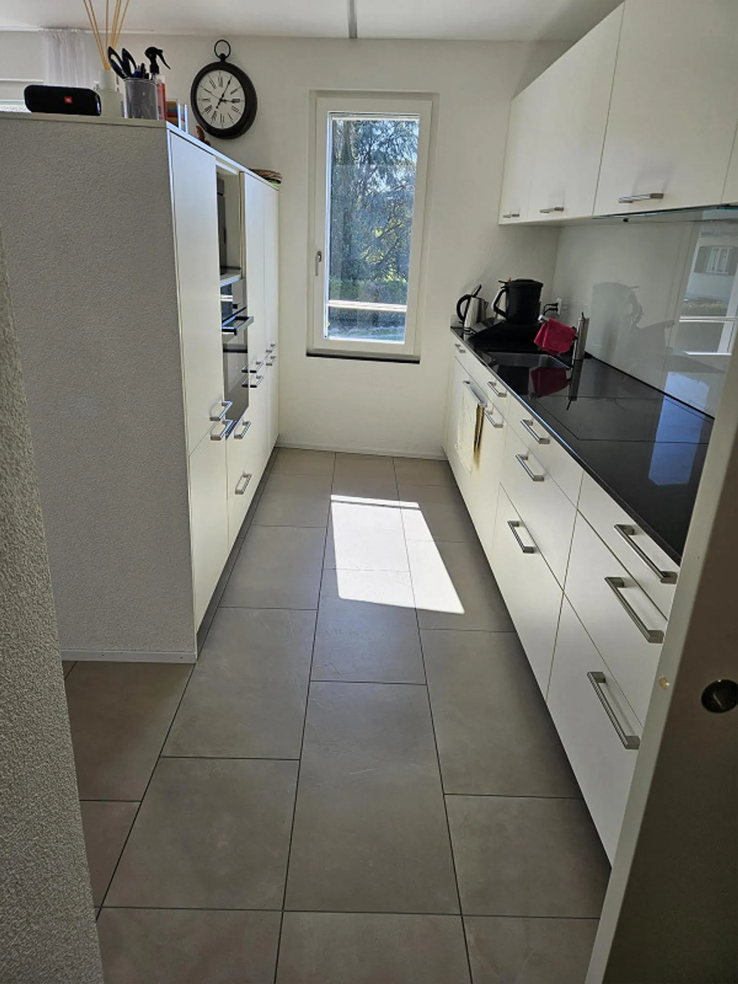 Bel appartement de 3,5 pièces avec grande terrasse - Photo 3 sur 10