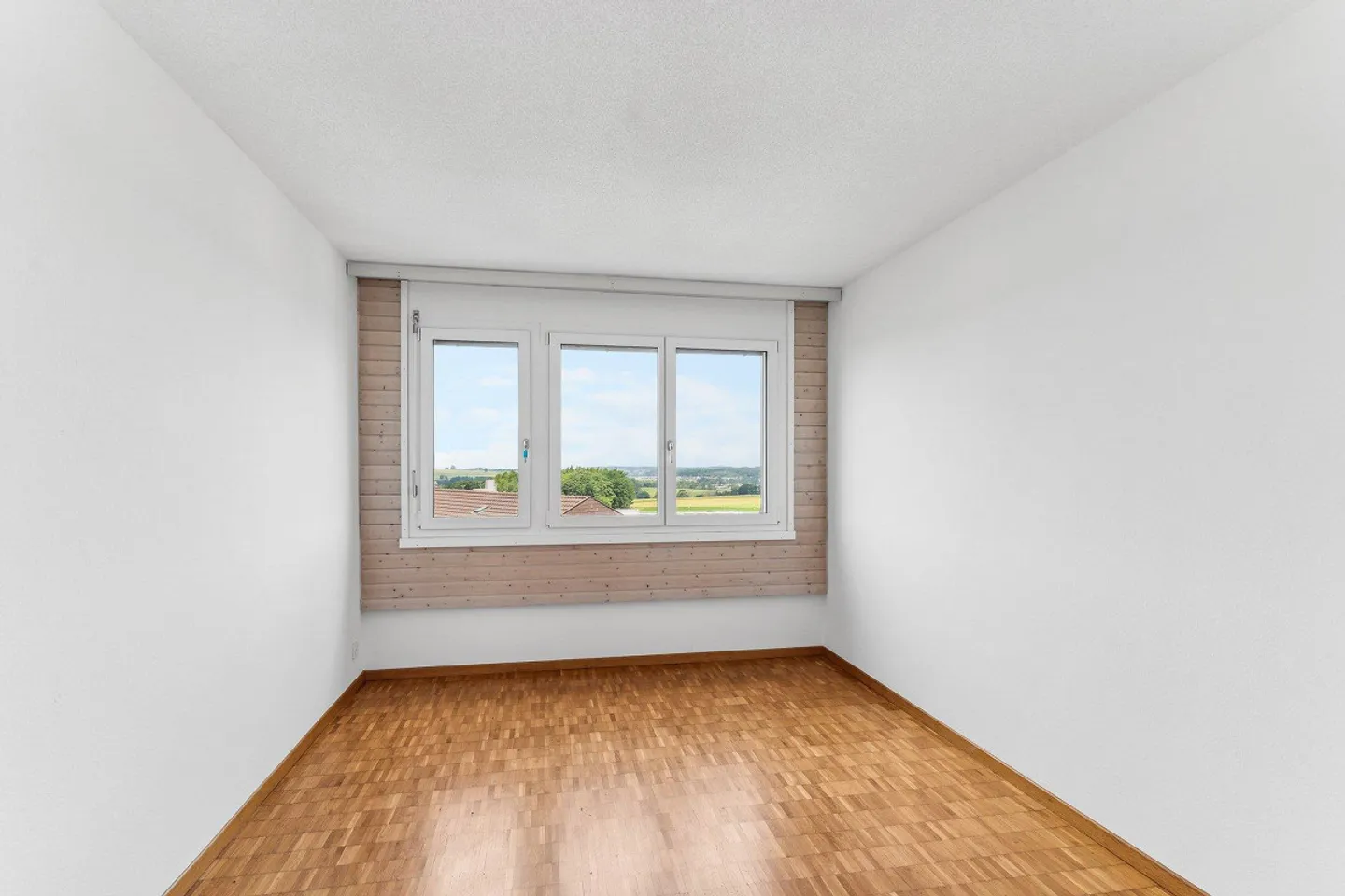 Appartement sous les toits confortable - Photo 7 sur 9