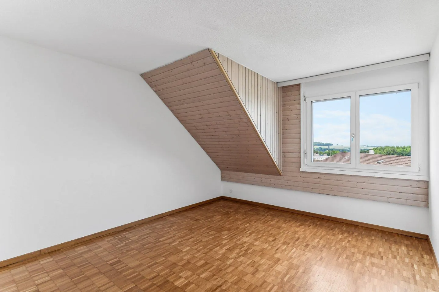 Appartement sous les toits confortable - Photo 8 sur 9