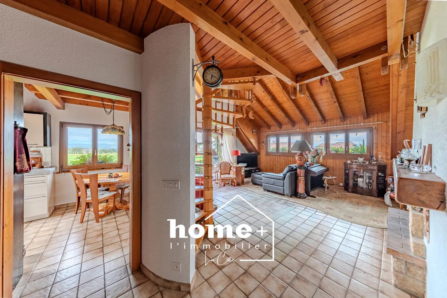 Exklusiv - Charmante 5,5-Zimmer-Duplexwohnung - Foto 2 von 8